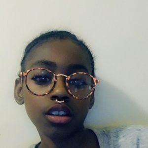 Meet your Posher, Iyana